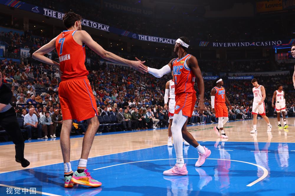 名运动员主 名运动员主